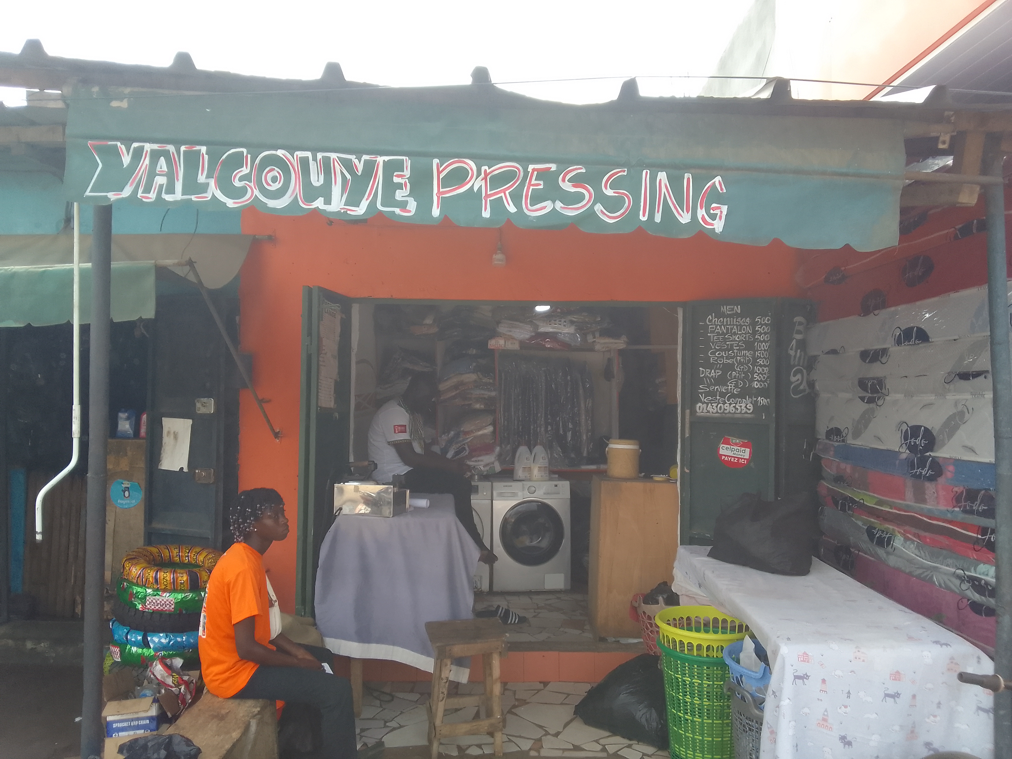YALCOULE PRESSING