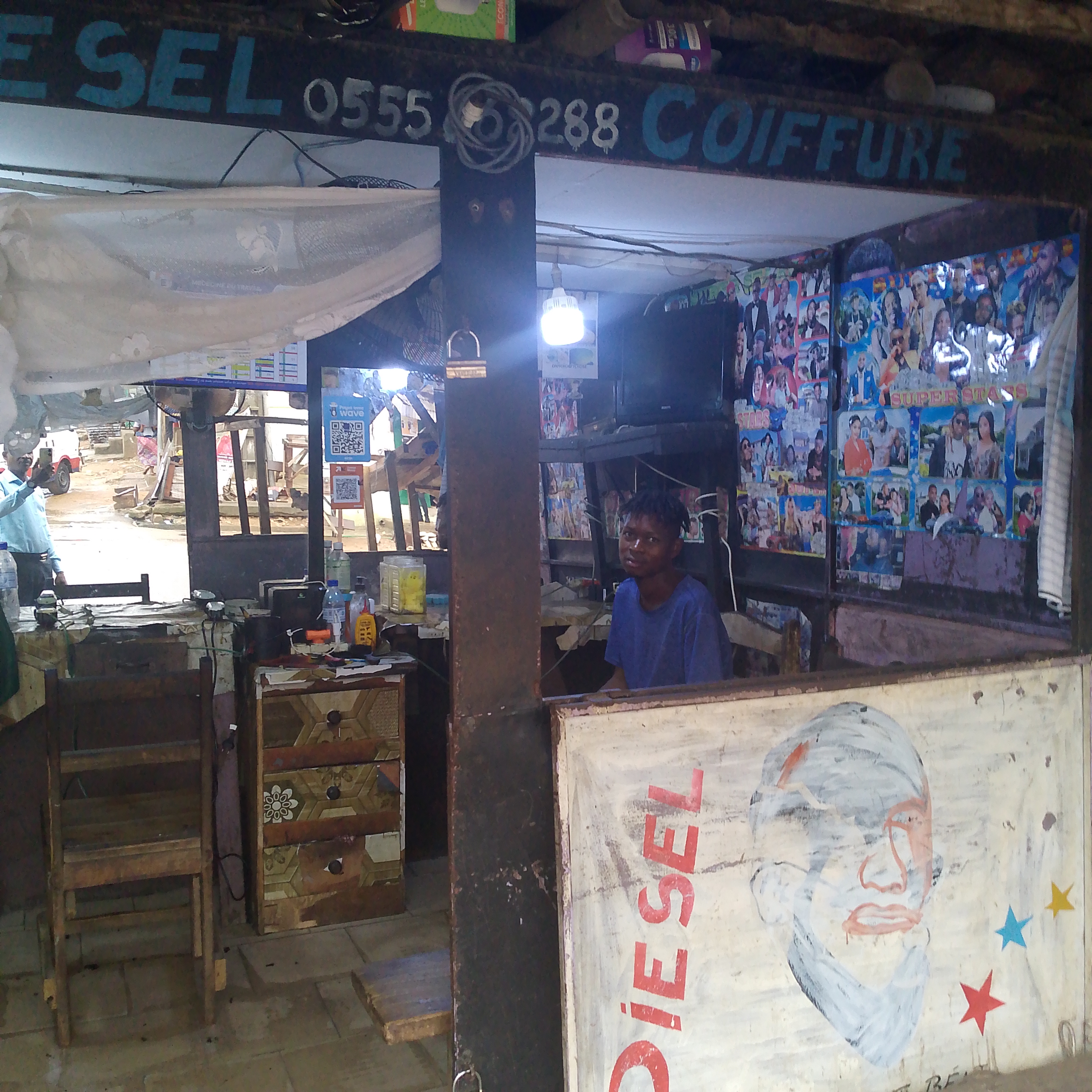 DIESEL COIFFURE