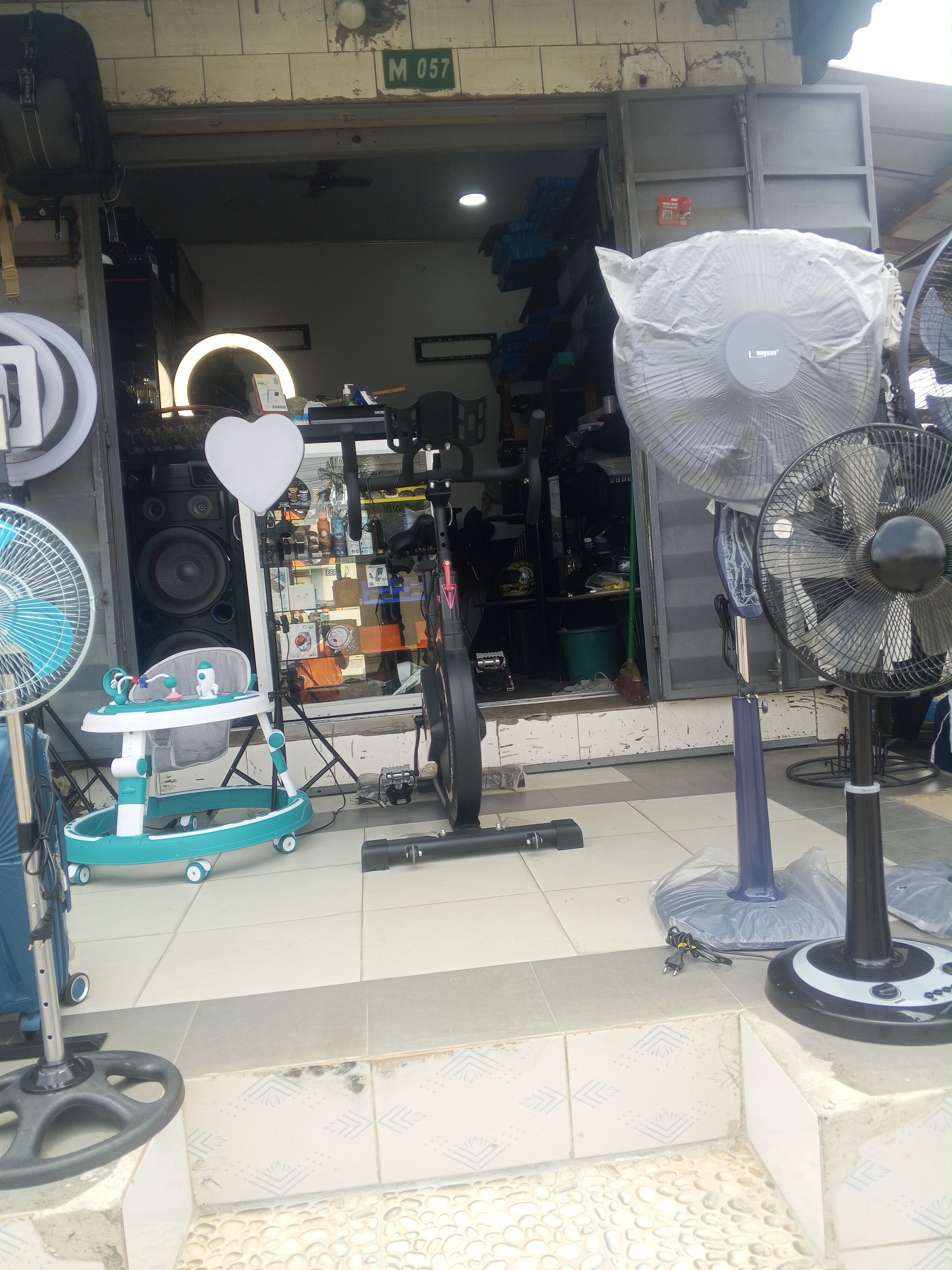 MARTINS SHOP