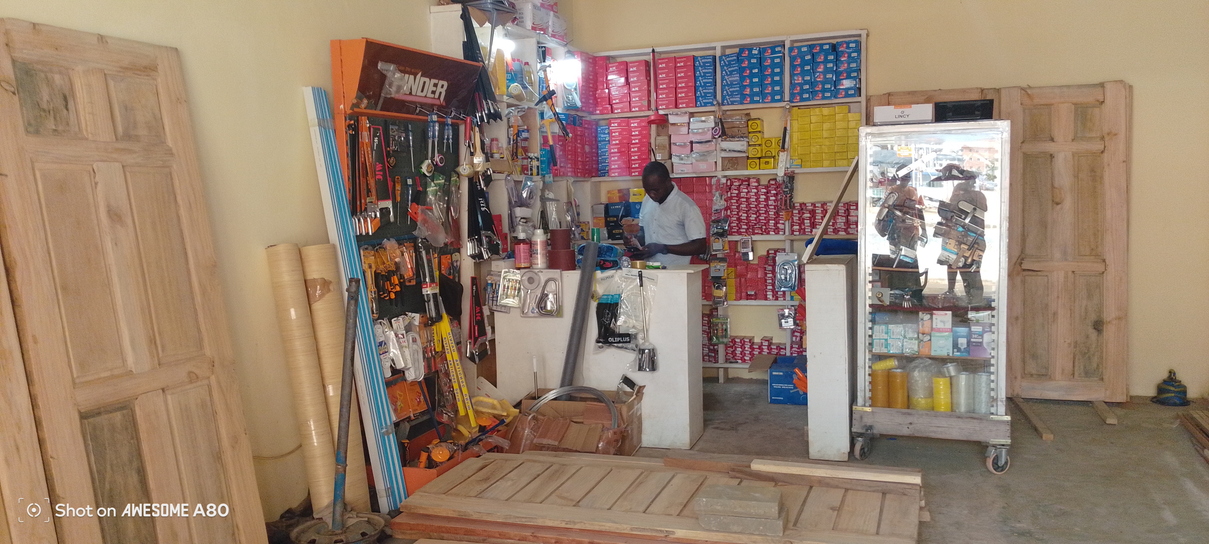 QUINCAILLERIE AMADOU NASSIROU