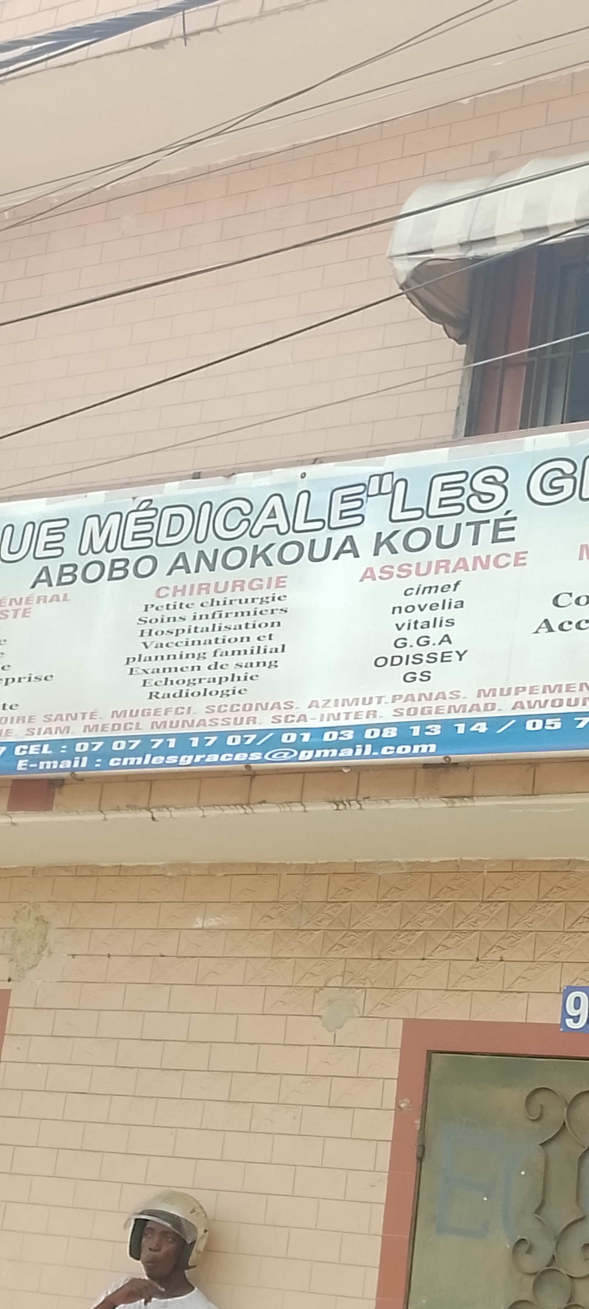 CLINIQUE MÃ©DICALE LES GRÃ¢CES