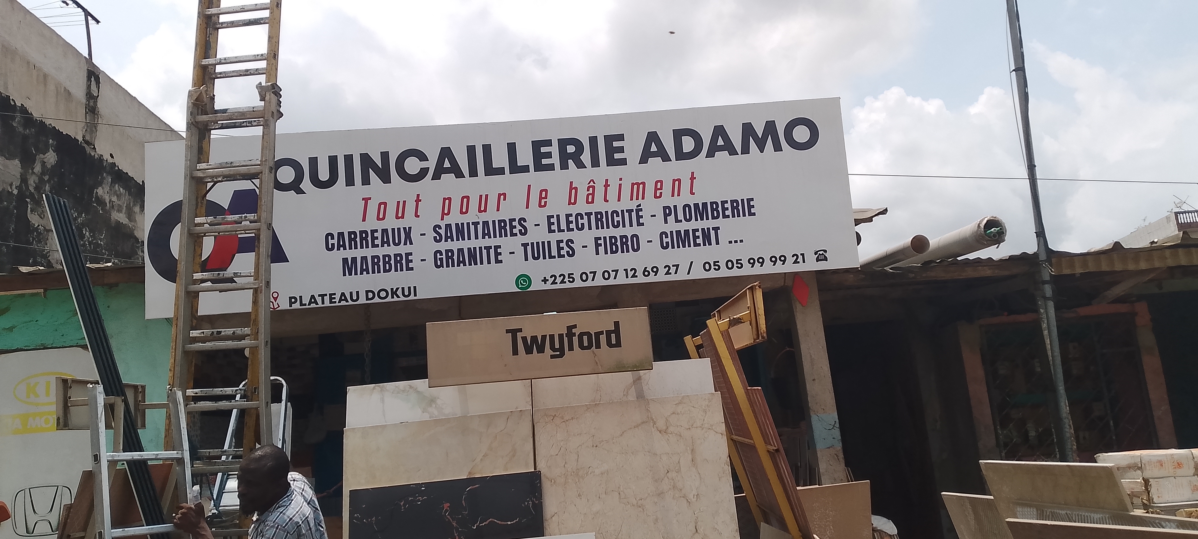 QUINCAILLERIE ADAMO
