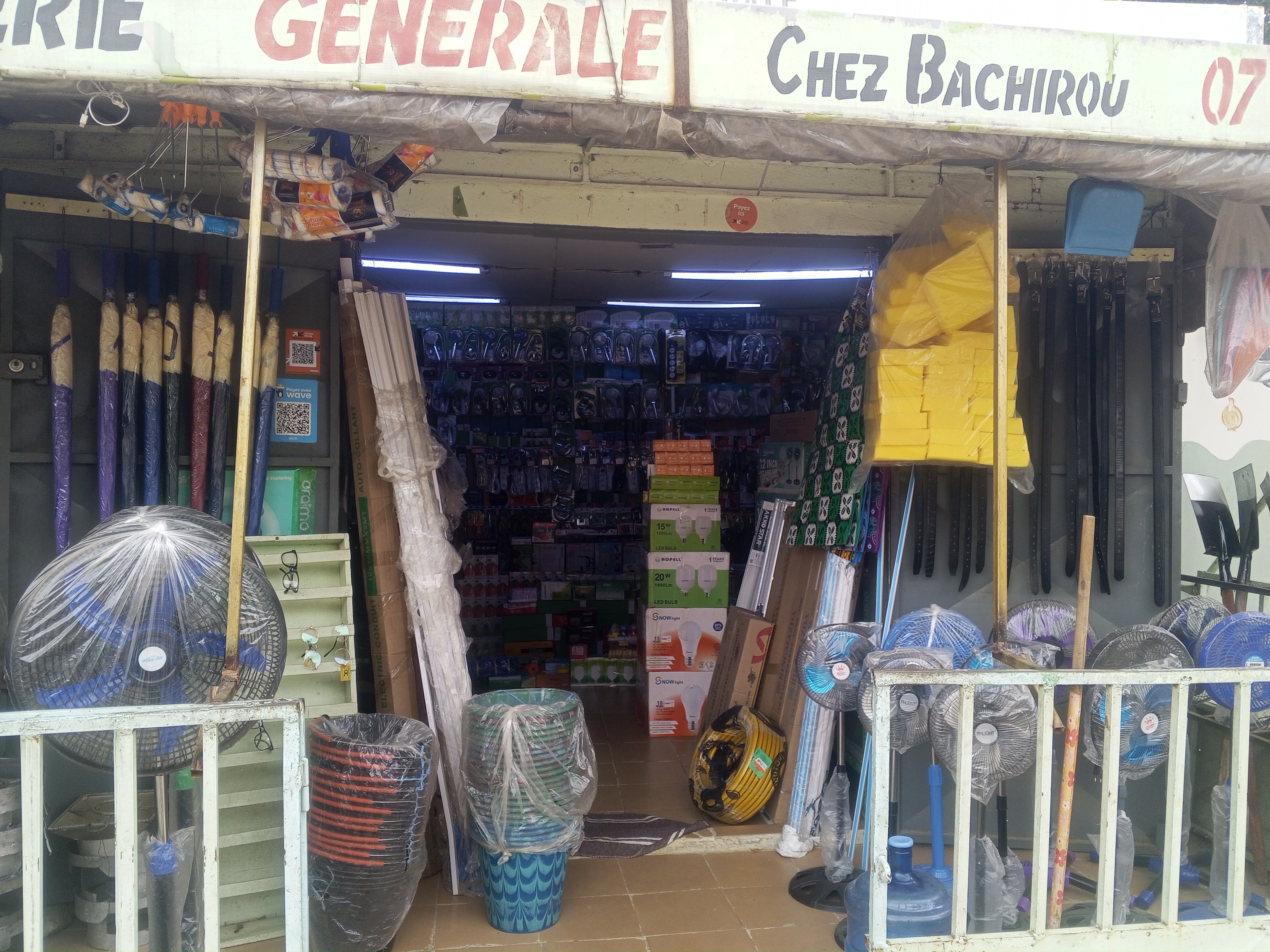 QUINCAILLERIE GÃ©NÃ©RAL CHEZ BACHIROU