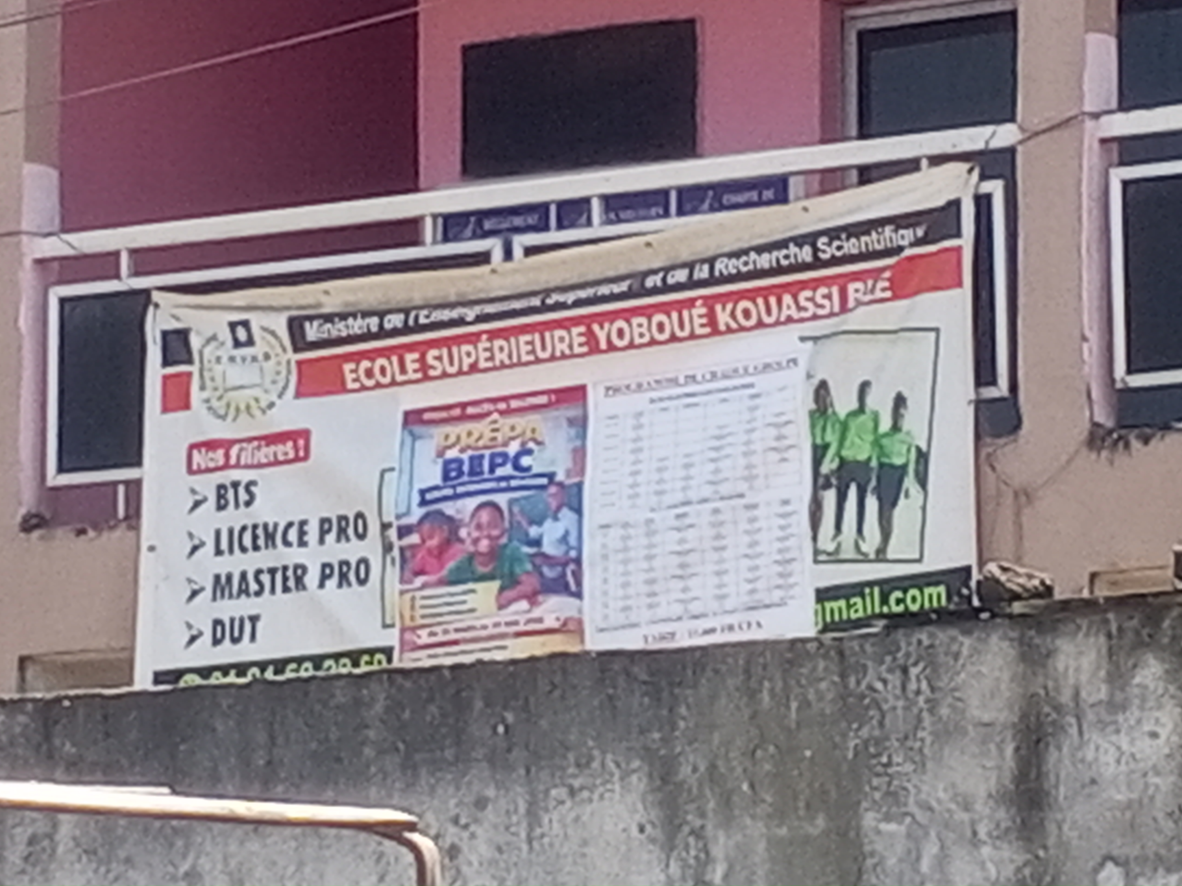 Ã‰COLE SUPÃ©RIEURE YOBOUÃ© KOUASSI